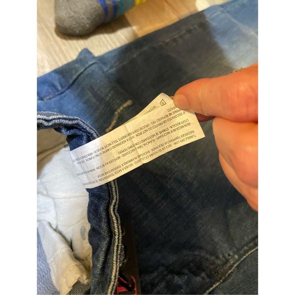 Justfab NWT Blue Jeans Skinny Leg Pants, Size 30"/ Large - Picture 5 of 9